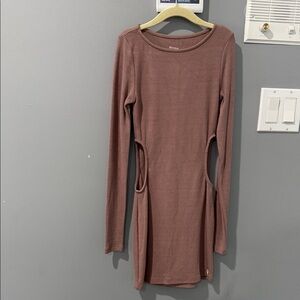 Elegant Long Sleeve Cutout Dress in Brown